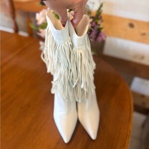 Fringe White Women's Boots